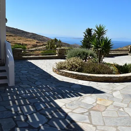 Maria In Tinos - Eva House * Tripótamos